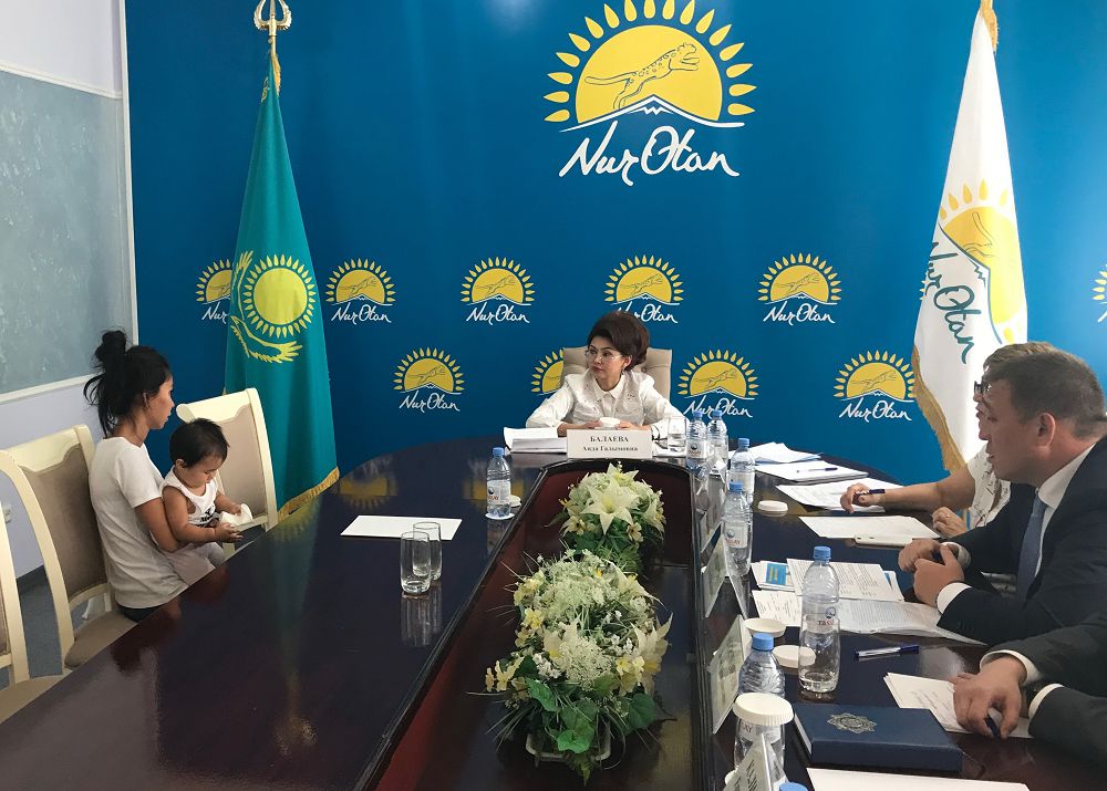 Кез келген мәселені кешенді түрде шешу керек