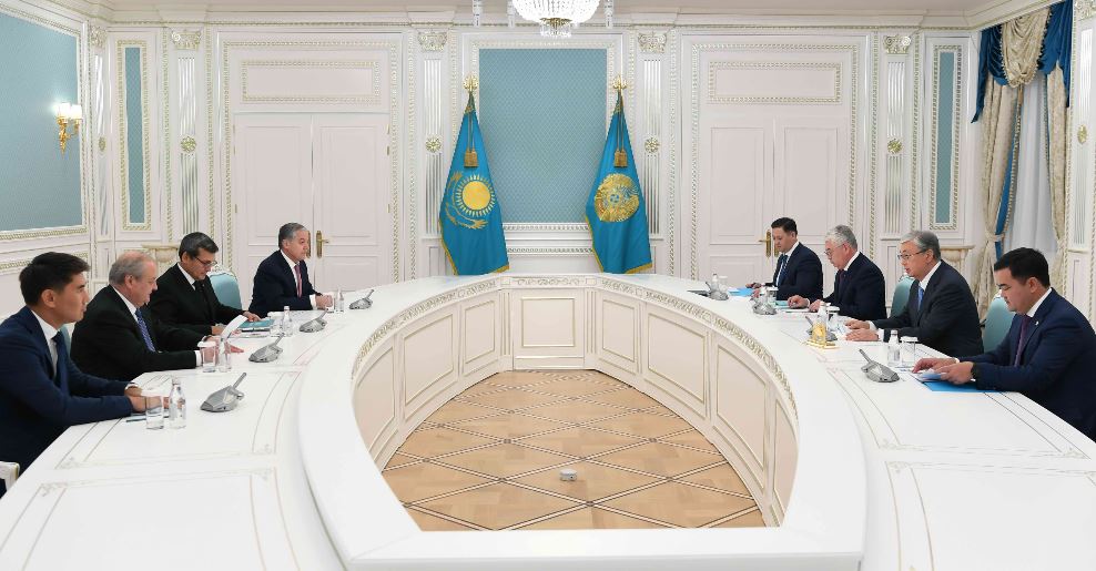Мемлекет басшысы Орталық Азия мемлекеттерінің Сыртқы істер министрлерімен кездесті