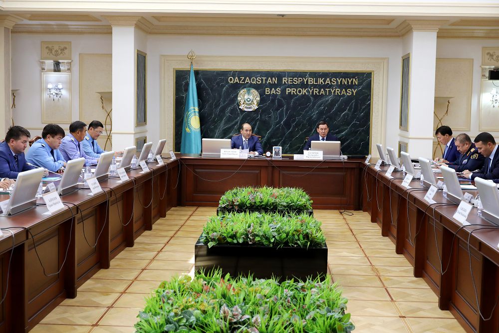 ҚАЖ мекемелеріндегі  заңдылық жайы қаралды