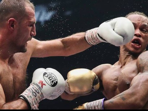 Сергей Ковалев Энтони Ярдты нокаутқа түсірді (видео)