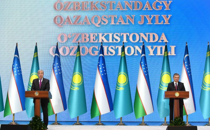 Мемлекет басшысы Шавкат Мирзиёевті Өзбекстанның Тәуелсіздік күнімен құттықтады
