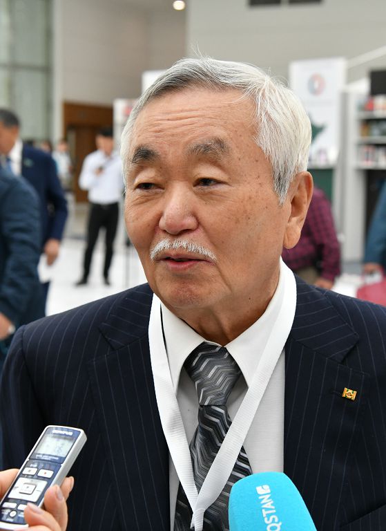 Анатолий Ким