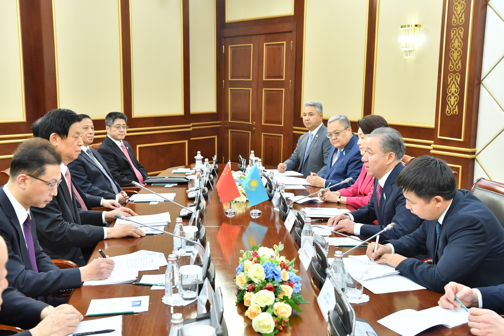 Нұрлан Нығматулин Ли Чжаншумен кездесті