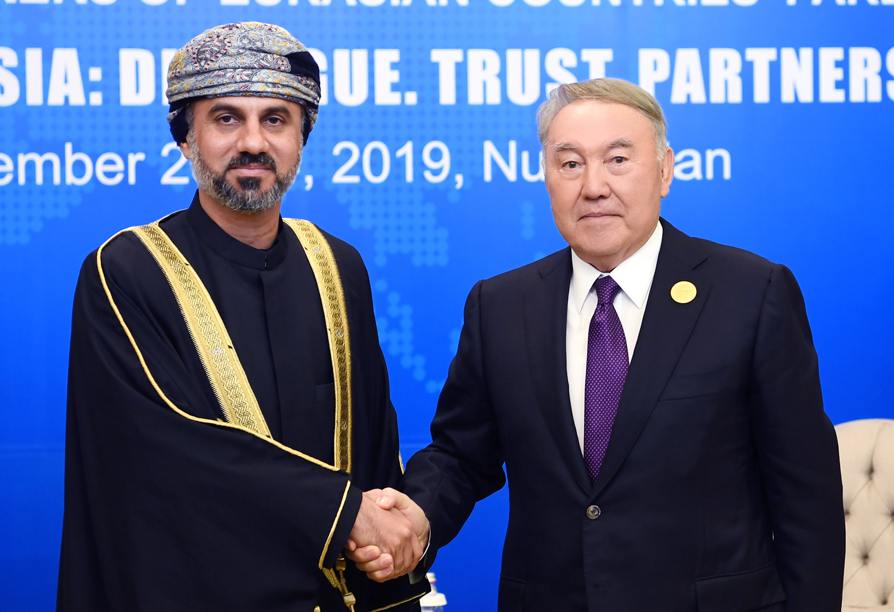 Нұрсұлтан Назарбаев Оман аш-Шура Меджлисінің спикерімен кездесті