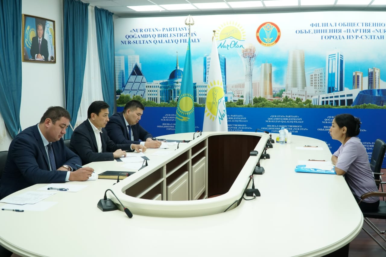 Алтай Көлгінов азаматтарды қабылдады