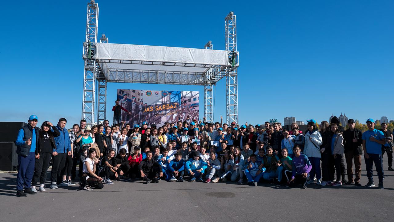 «Жас сарбаз» қозғалысы тәрбиеленушілерінің арасында жүгіруден жарыс өтті