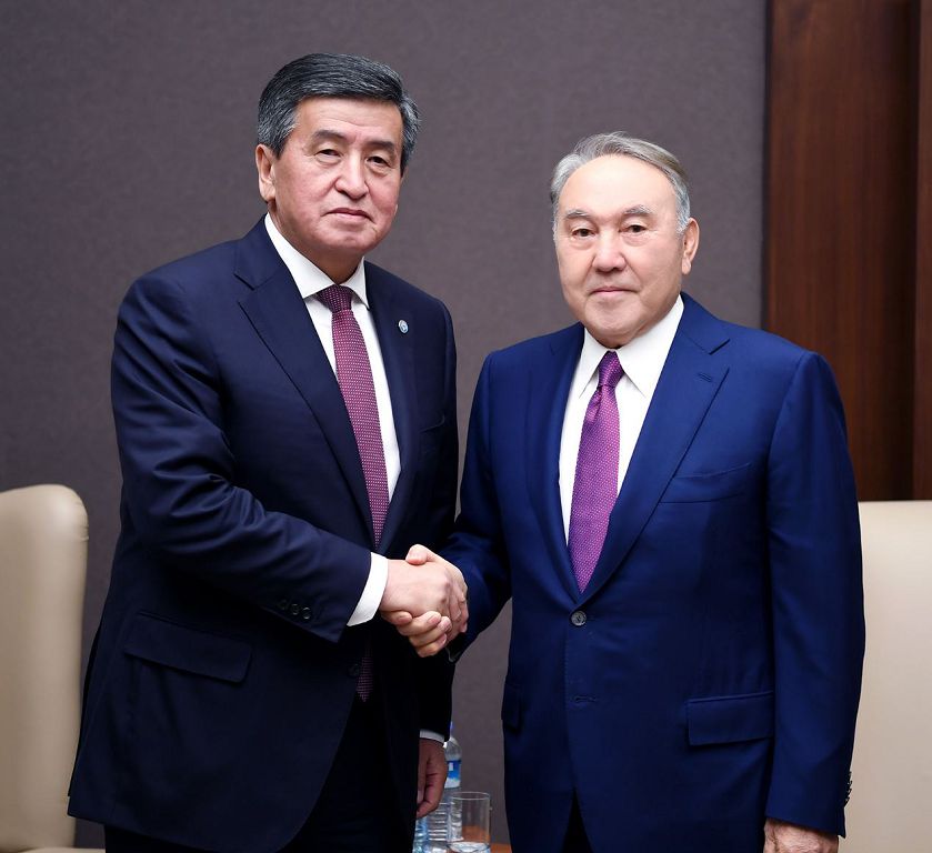 Елбасы Қырғызстан басшысымен кездесті