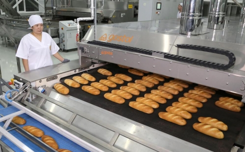 Нан болса, ән болады