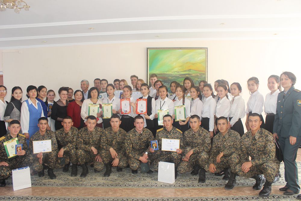 Ақтауда Ассамблея Абайға арнап кеш өткізді