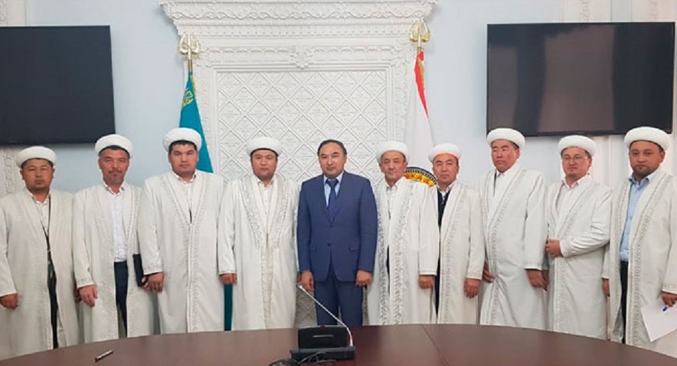 Әкім орынбасары имамдармен кездесті