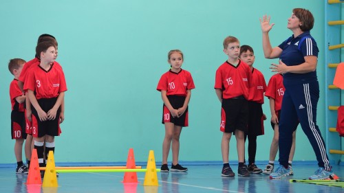 Талдықорғандық 700 жеткіншек тегін футбол мектебіне қабылданады