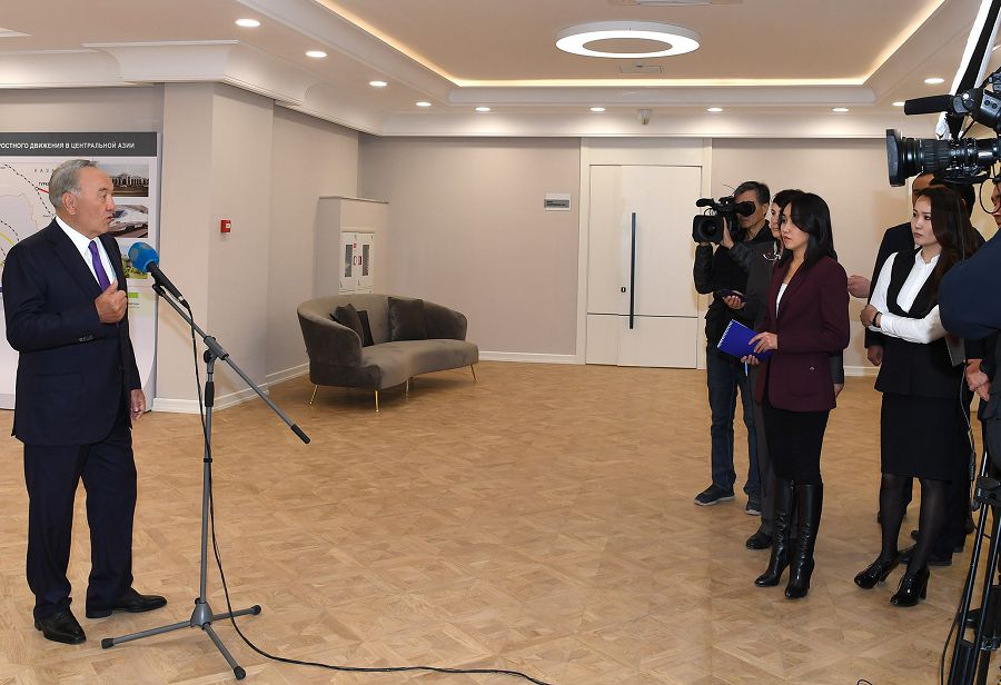Елбасы отандық және шетелдік БАҚ өкілдері үшін брифинг өткізді