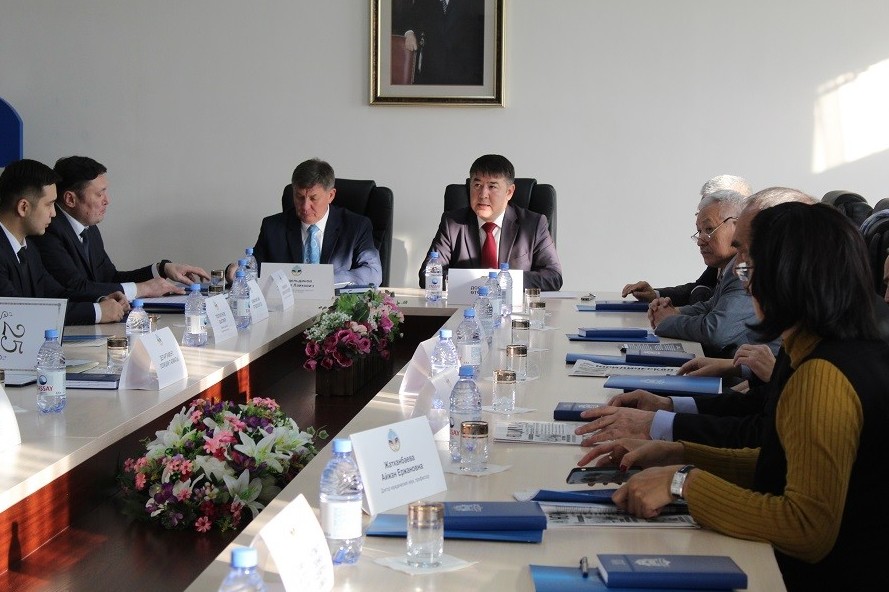 «Заң газеті» мен «Юридическая газета» 25 жылдығын атап өтті