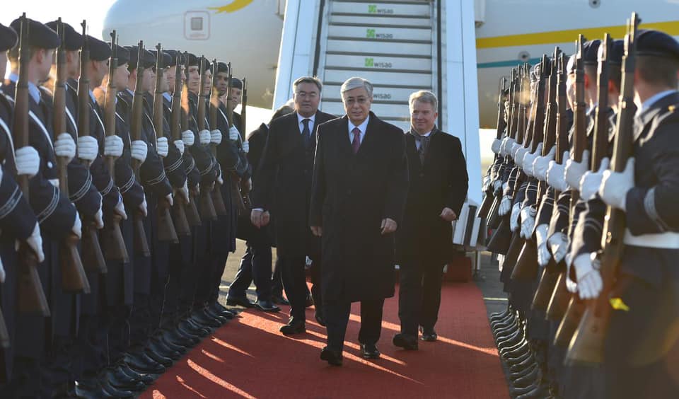 Мемлекет басшысы ресми сапармен Германияға барды (видео)