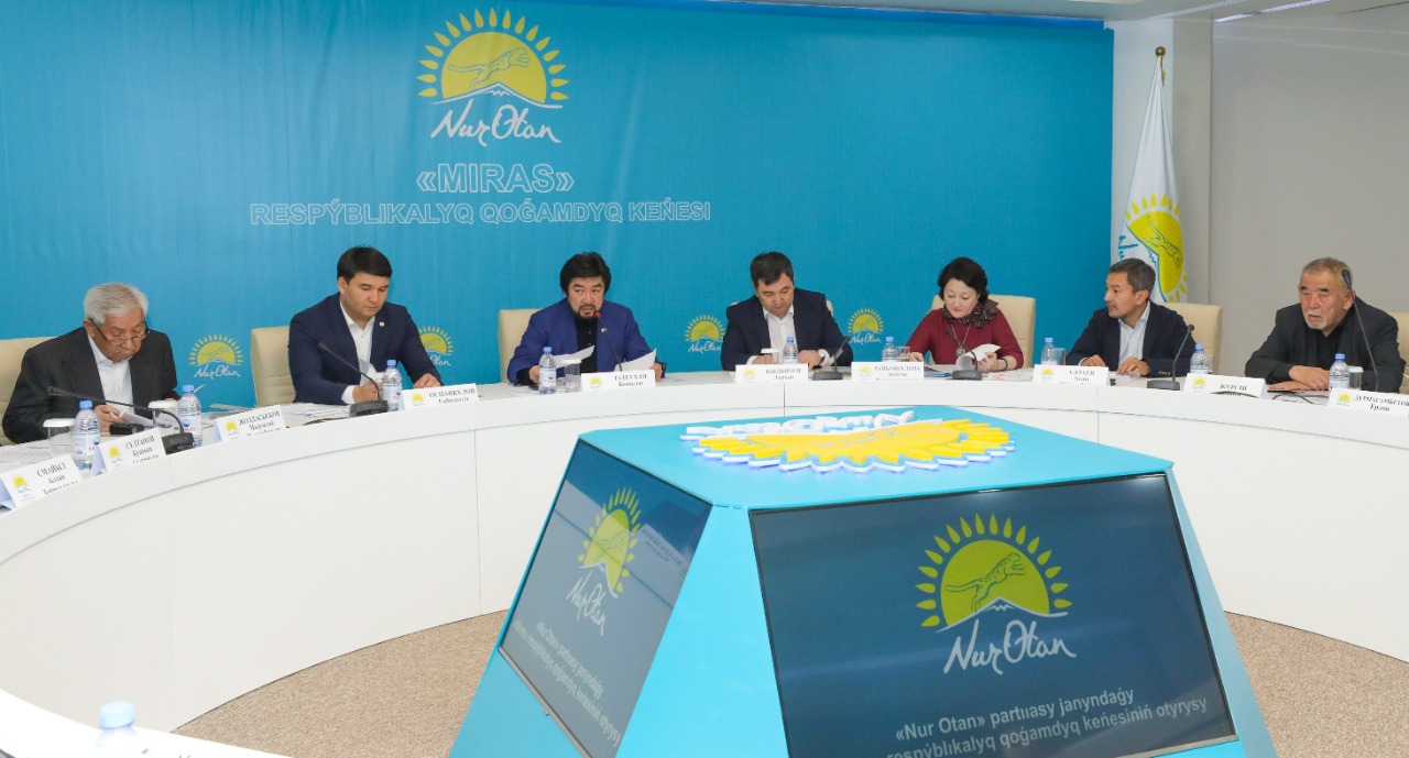 Отандық кино өндірісінің күнгейі мен көлеңкесі