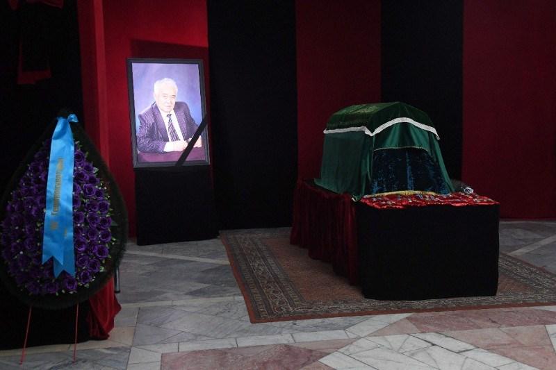 Алматылықтар Сұлтан Сартаевты ақтық сапарға шығарып салды