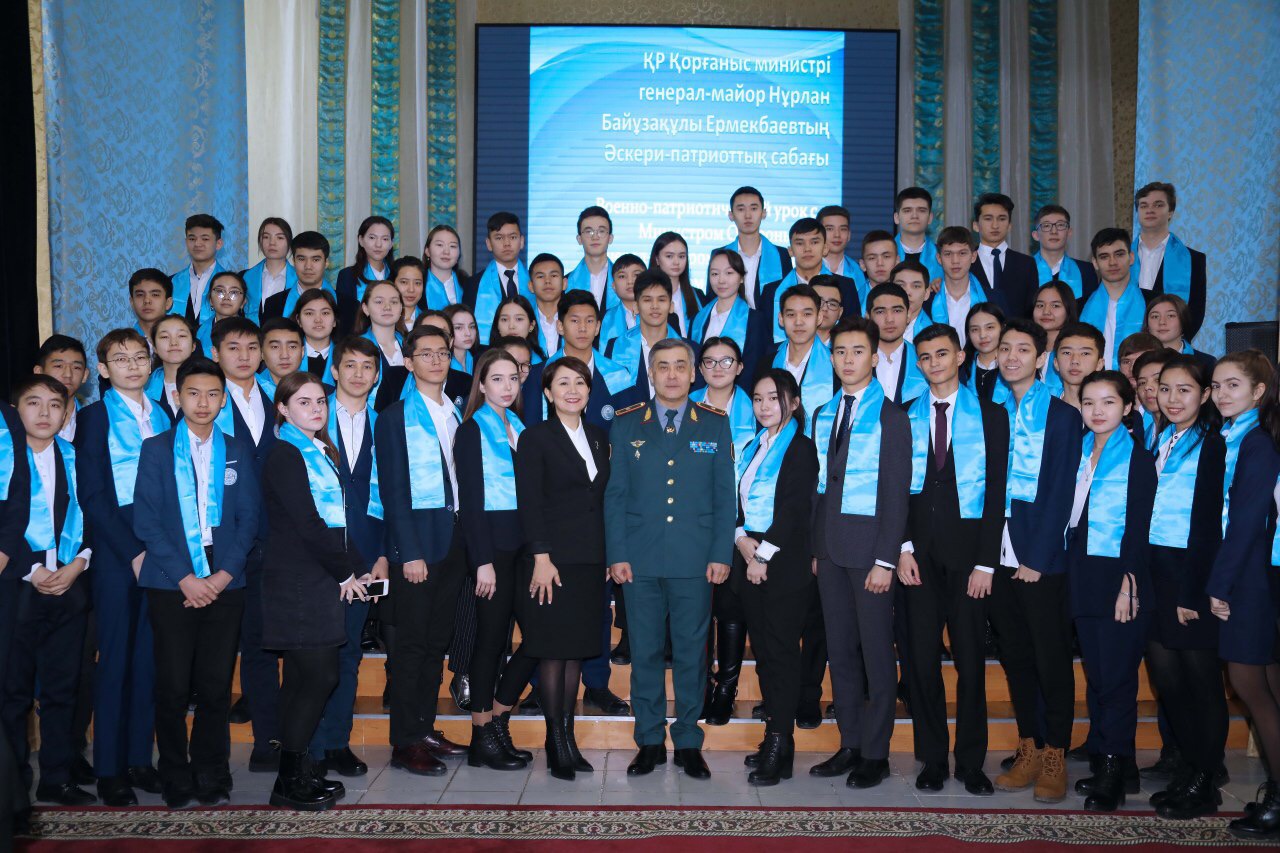 Шымкенттің оқушыларына патриотизм мен ерлік туралы сабақ өткізілді