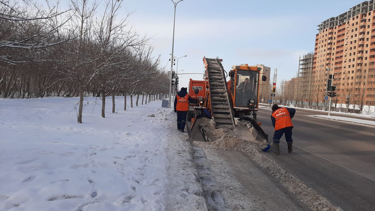 Елорда көшелерінен 17 030 текше метр қар шығарылды
