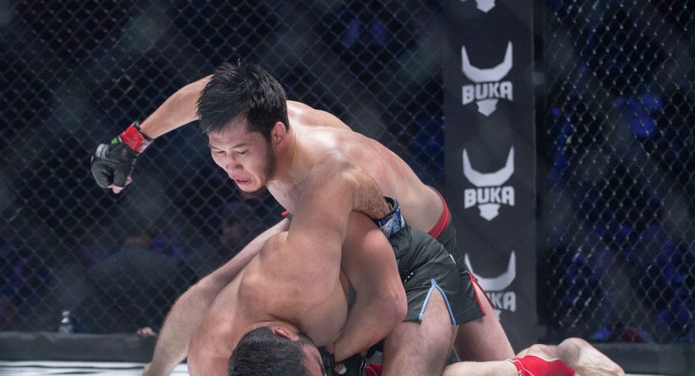 Алматыда ережесіз жекпе-жектен жарыс өтті