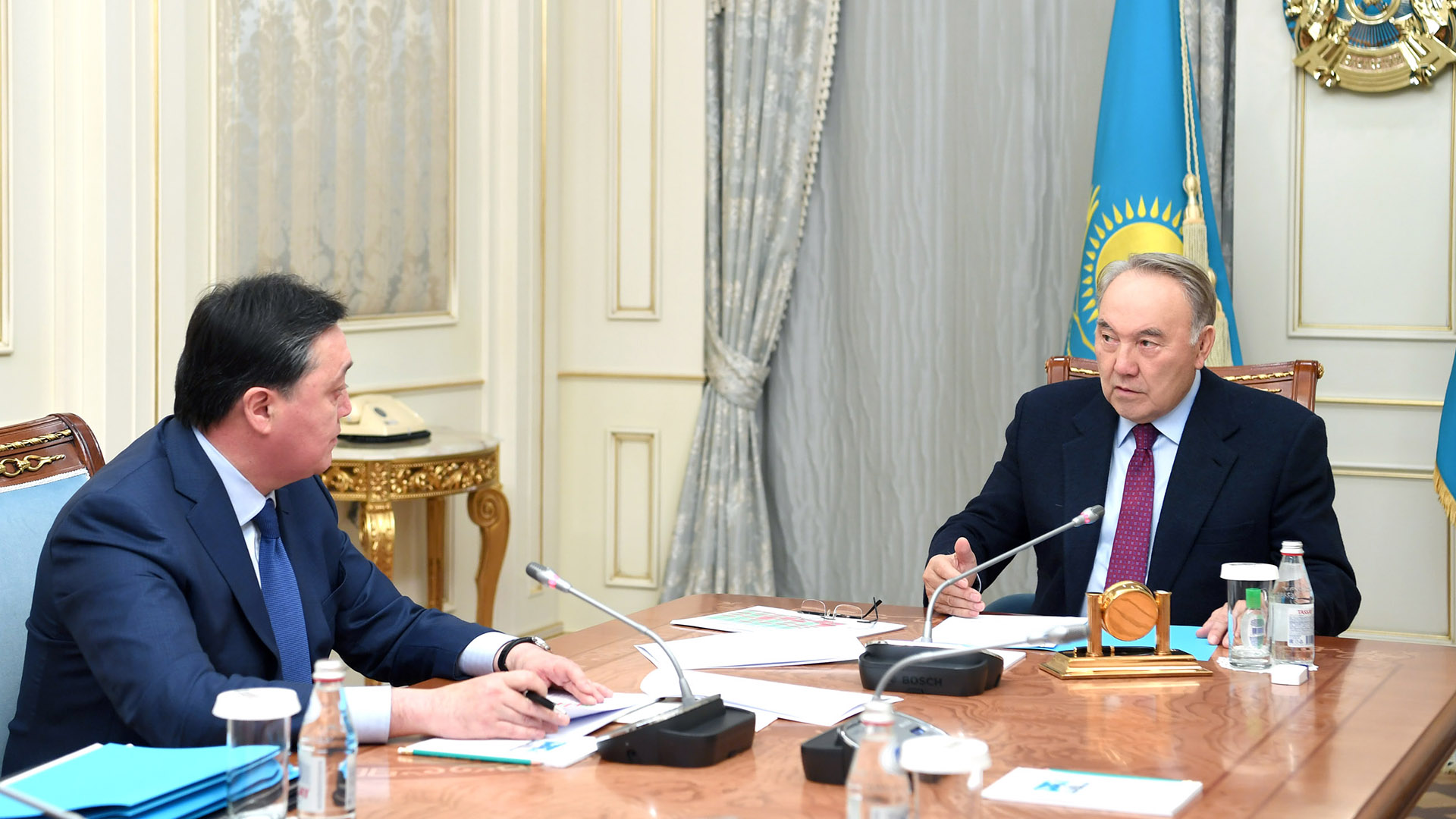 Нұрсұлтан Назарбаев Асқар Маминді қабылдады