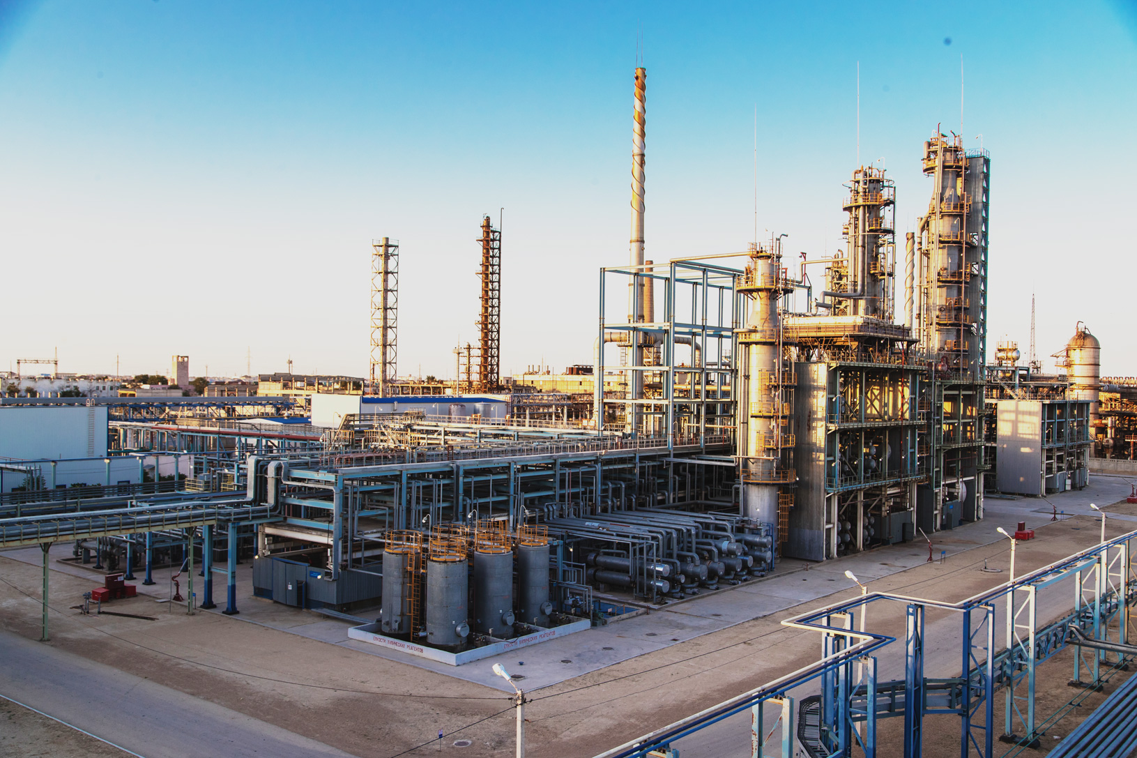 Жол битумы жеткілікті