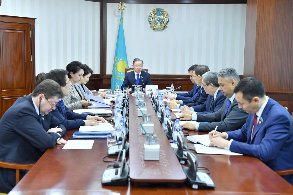 Н. Нығматулин: Заң жобалары еліміздің экономикасы мен әлеуметтік саласын дамытуға бағытталған