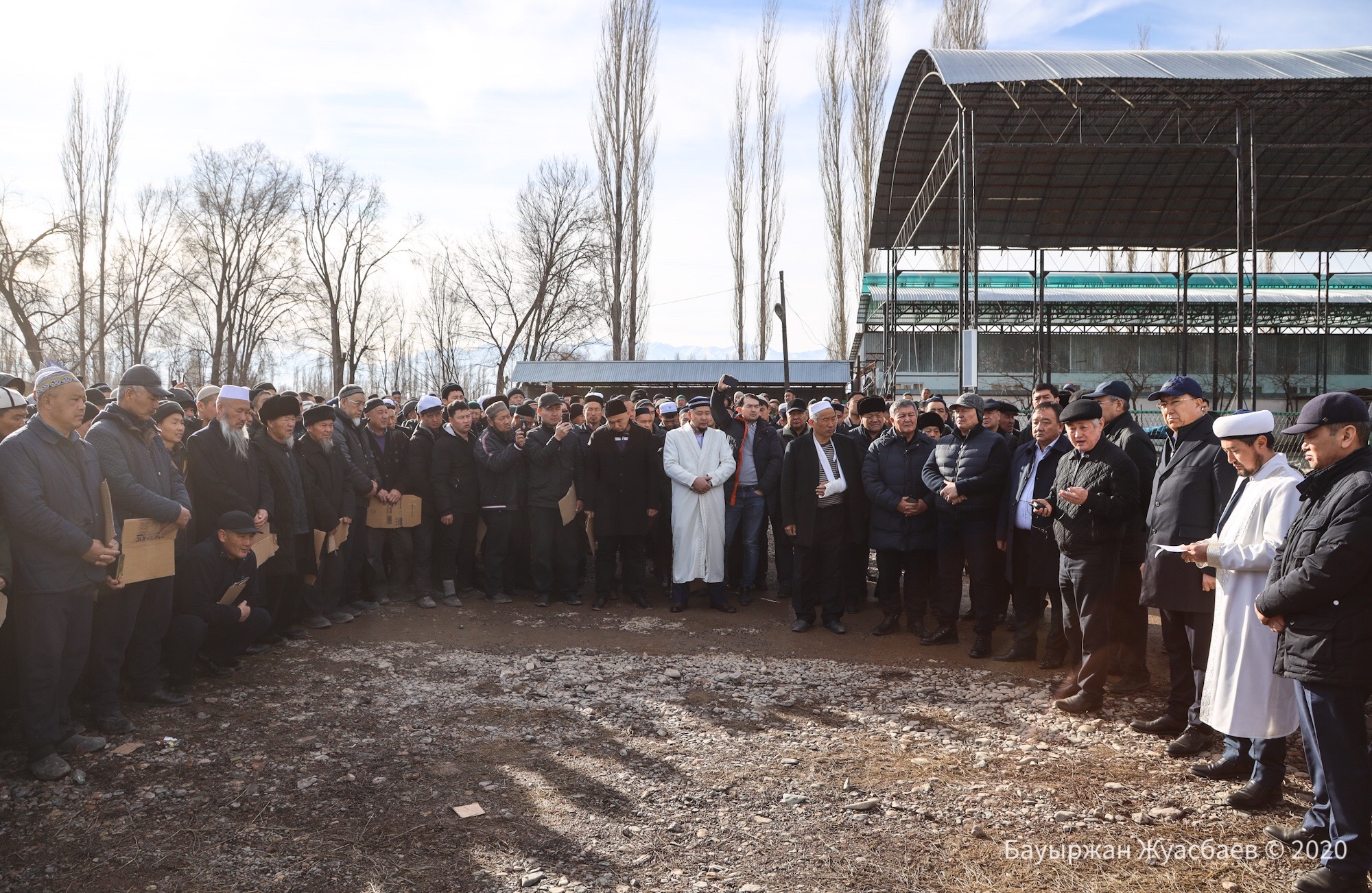 Бердібек Сапарбаев Қордай ауданында қаза тапқандардың отбасыларына барды