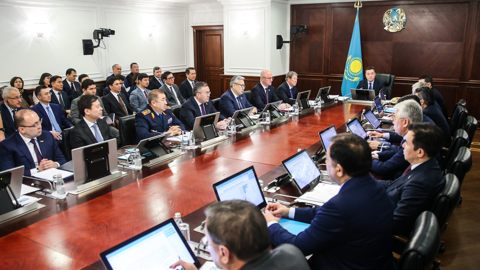 Үкімет отырысында еліміздің әлеуметтік-экономикалық дамуының қорытындылары талқыланды