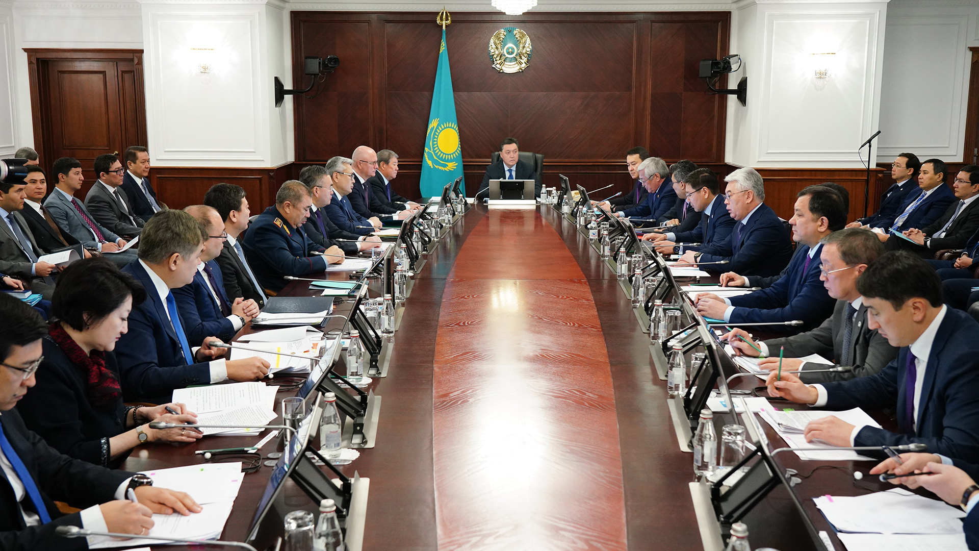 Қырғызстаннан 8 мыңға жуық азамат қайтарылды - Бердібек Сапарбаев