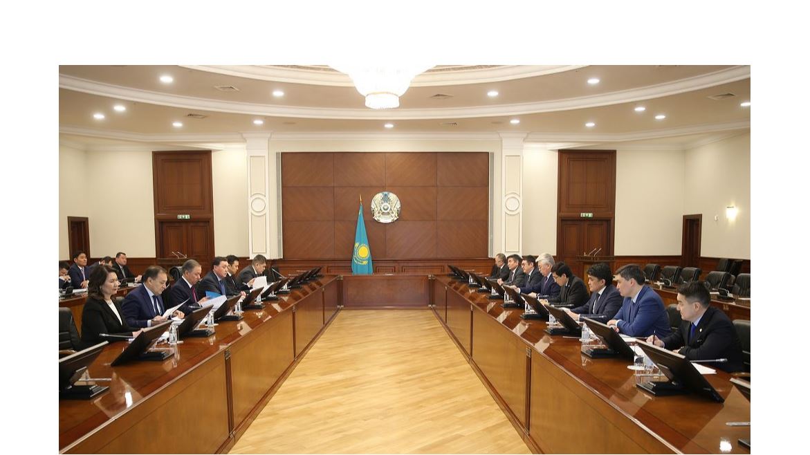 Премьер-Министр жаңғырту жөніндегі ұлттық комиссияның отырысын өткізді