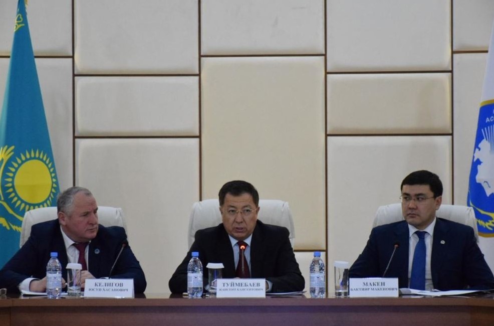 Ж.Түймебаев ҚХА этномәдени бірлестіктерінің жетекшілерімен кездесті
