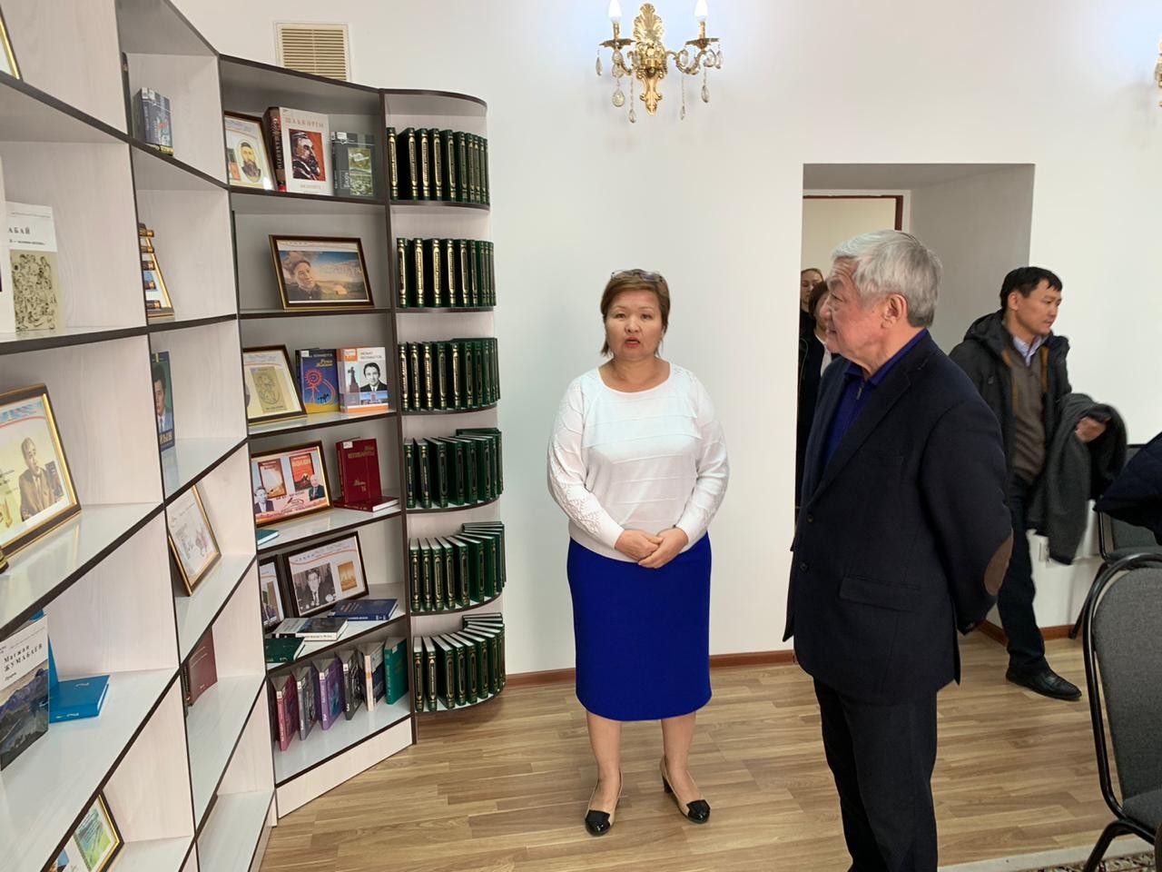 Бердібек Сапарбаев Қордай ауданындағы Қасық ауылдық округін аралады