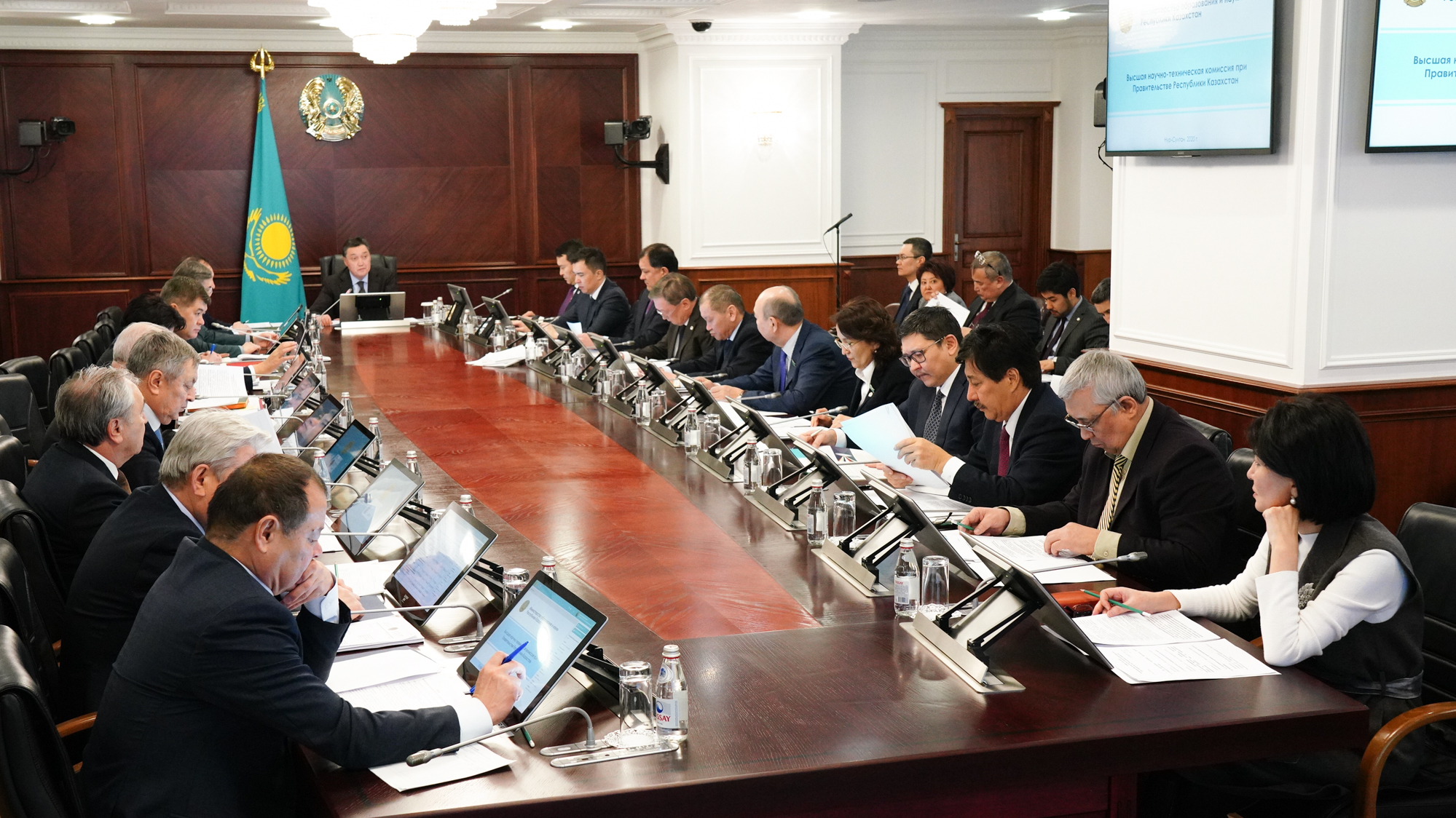 2020-2022 жылдары Қазақстанда жас ғалымдарды гранттық қаржыландыруға 9 млрд теңге бөлінеді