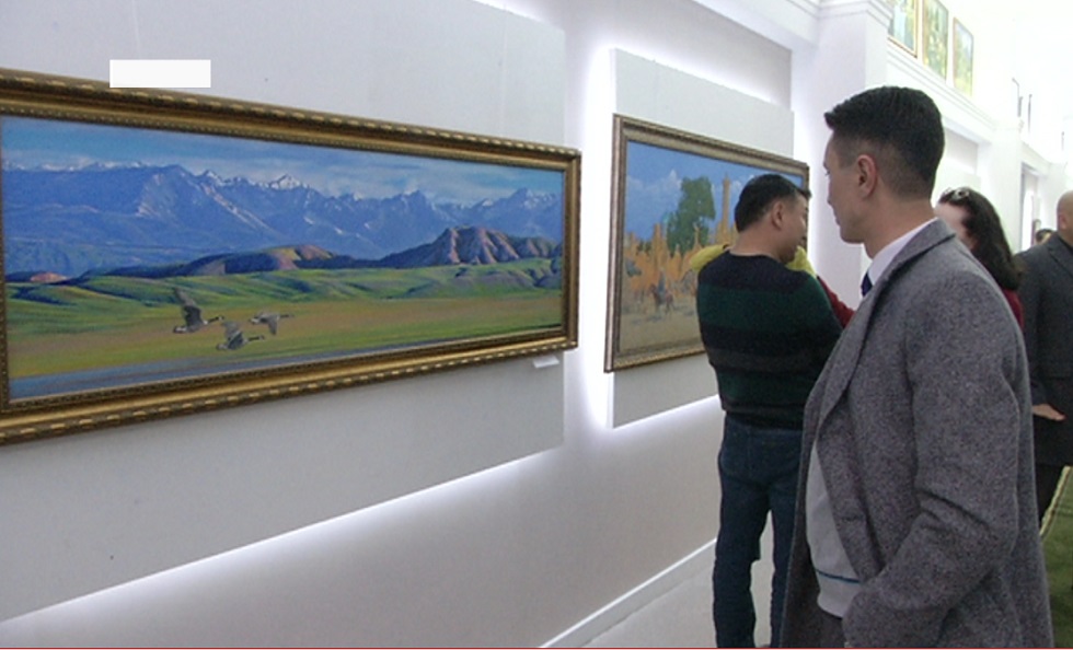Жас суретшілер көрмесі Абайға арналды