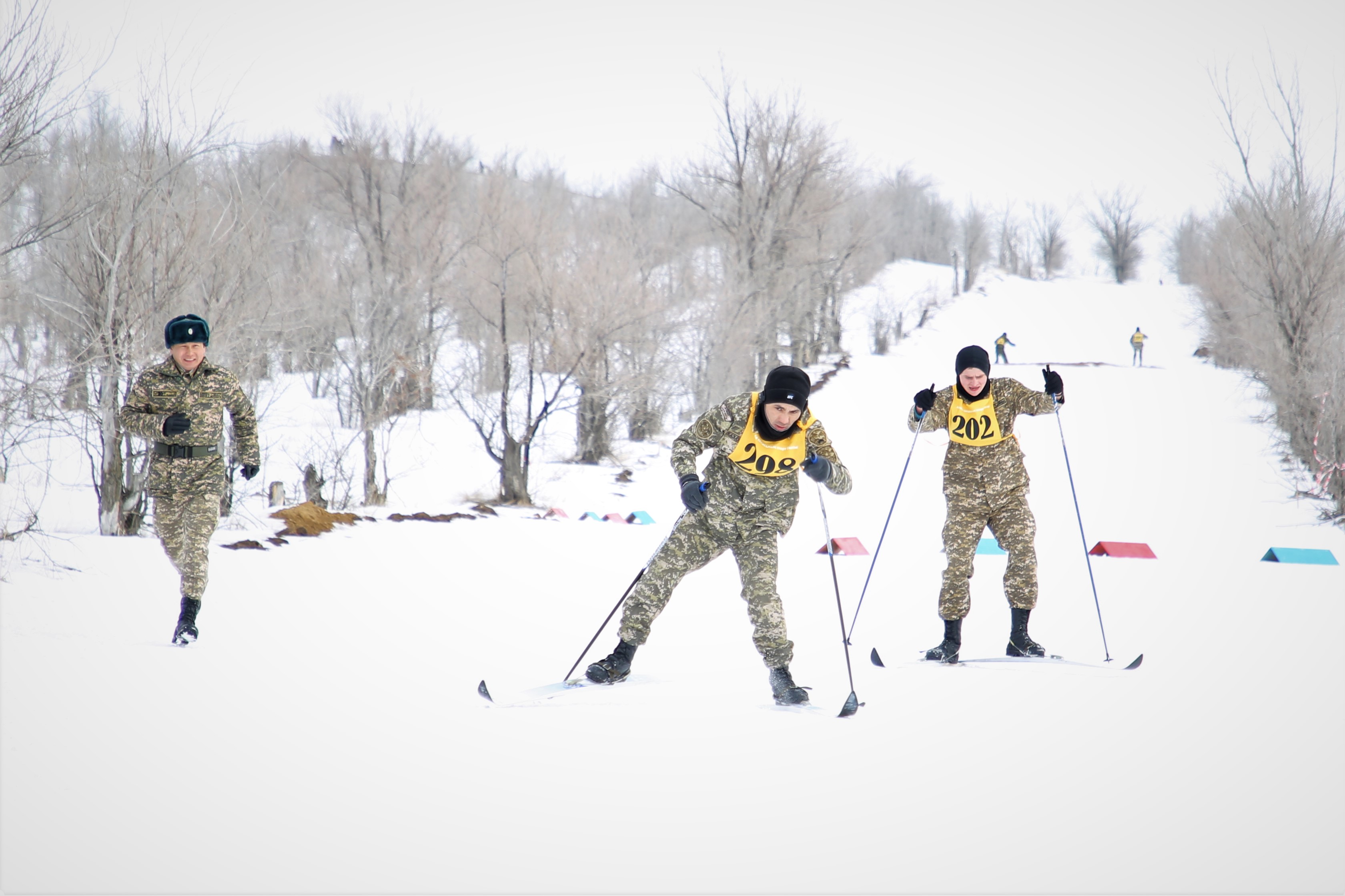 «Батыс» ӨҚ әскери қызметкерлері арасында шаңғыдан «Патрульдік жарыс» өтті