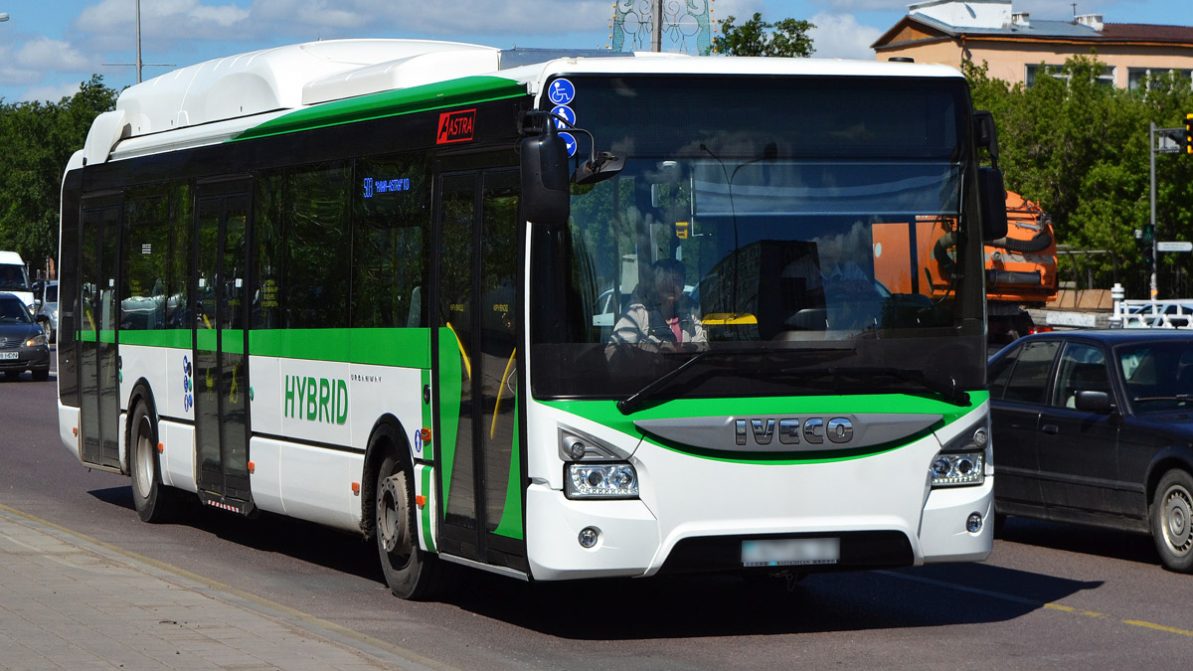 Елордада автобустарға тегін ауысып отыру жеңілдігі өзгерді