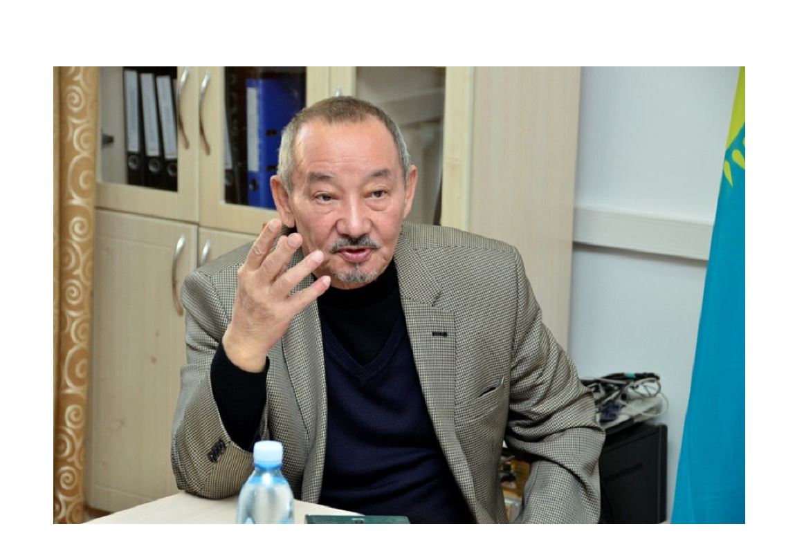 Қара тастарды қақ жарған ақын...