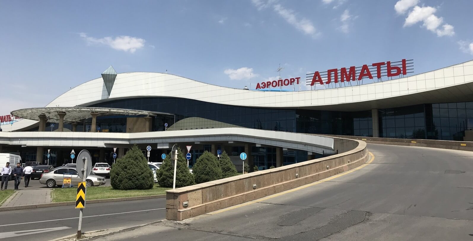 Шетелде жүрген отандастарымыз елге кіре алады - СІМ