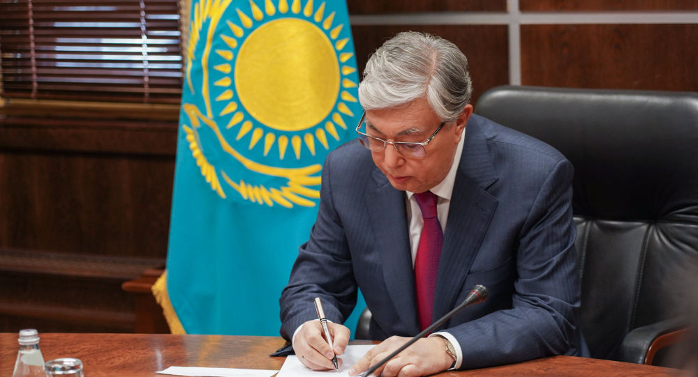 Президент экономиканы тұрақтандыру жөніндегі одан арғы шараларды бекітті