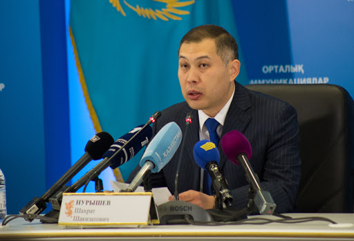 Кімдерге мемлекеттік шекара арқылы кіруге немесе шығуға шектеу енгізілмейді?