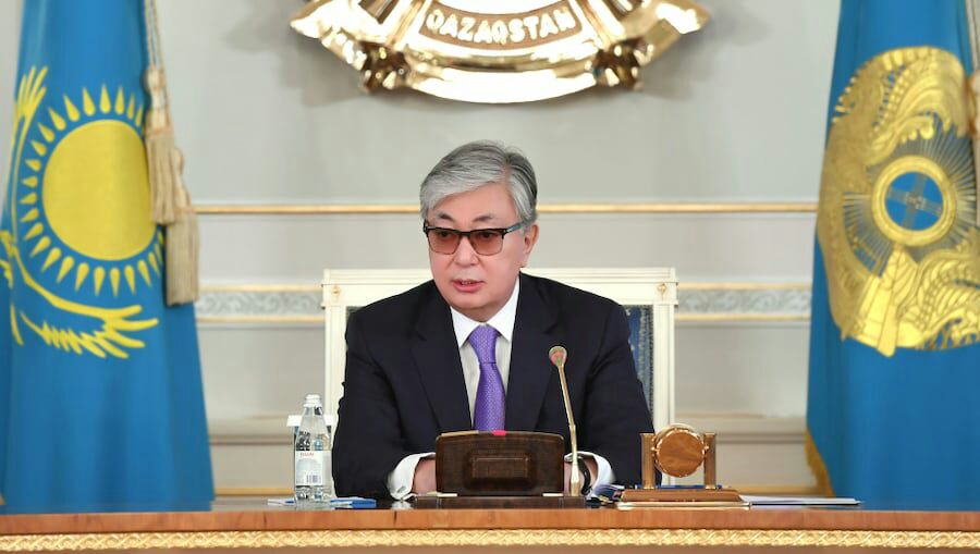 Мемлекет басшысы медицина мамандарына алғыс білдірді