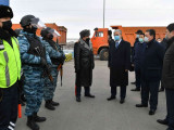 Қасым-Жомарт Тоқаев Нұр-Сұлтан қаласының кіреберісіне қойылған бақылау-өткізу бекетіне барды