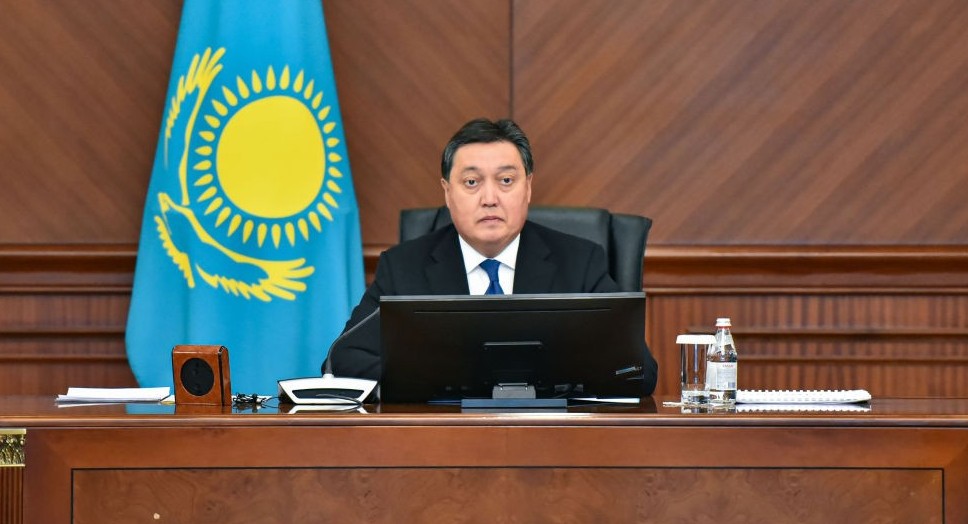 Премьер-Министр кәсіпкерлерді салықтан босататын Қаулыға қол қойды
