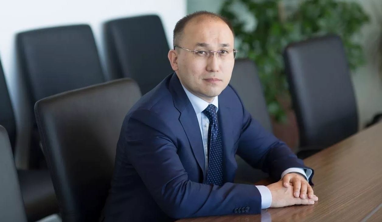 Жаңа жыл елімізге амандық, жұртымызға тыныштық әкелсін - Д. Абаев