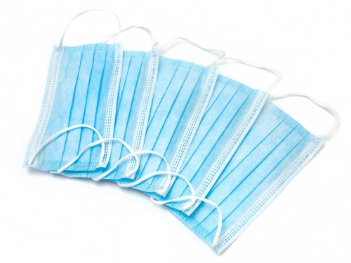 Медициналық бетперделерді өндіру мен сату лицензияны талап етпейді - Д. Абаев