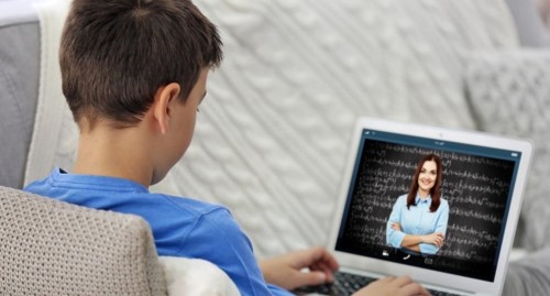 Байланыс операторлары оқушыларға тегін қызмет ұсынады