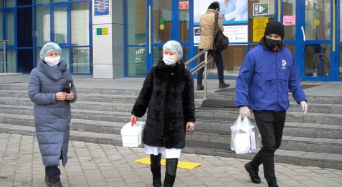 Нұр-Сұлтанда тегін 300 000 маска таратылады