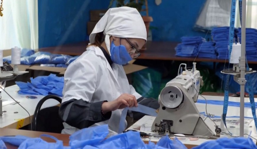 Мешіт пен түрме де маска тігуге кіріскенімен мәселе әлі шешілген жоқ