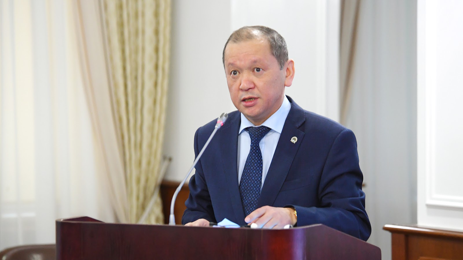 Қазақстандықтар 42 500 теңге мен «азық-түлік жиынтығын» қалай алады?
