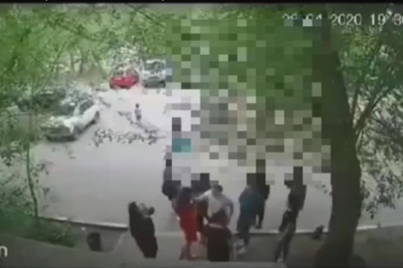 Павлодарда оқушы қызды соққыға жыққандар қамауға алынды